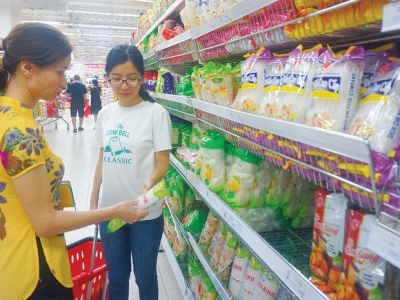 Văn hóa tiêu dùng người Việt - góc nhìn đa chiều] Bài 2: 4 yếu tố tác động đến văn hóa tiêu dùng